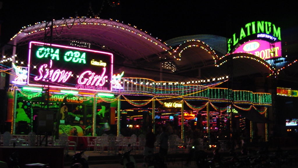 phuket photos nightlife patong bar